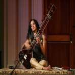 Anoushka sur yala.fm